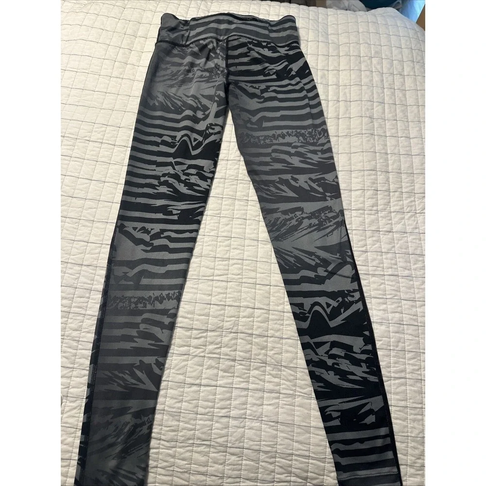 Nike‎ Dri-FIT Womens XS Grey Black Abstract Camo Striped Leggings 872812-065